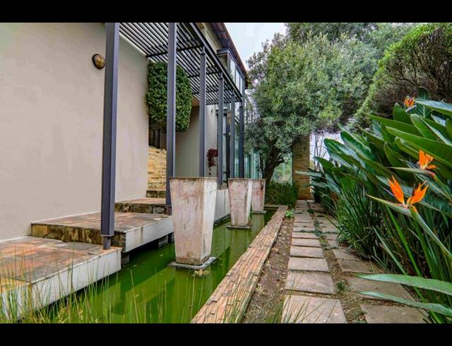 4 BEDROOM HOUSE FOR SALE IN COPPERLEAF ESTATE